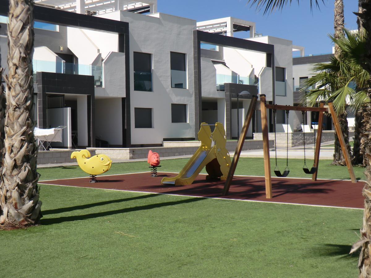 Casas Holiday - Oasis Beach Orihuela Dış mekan fotoğraf