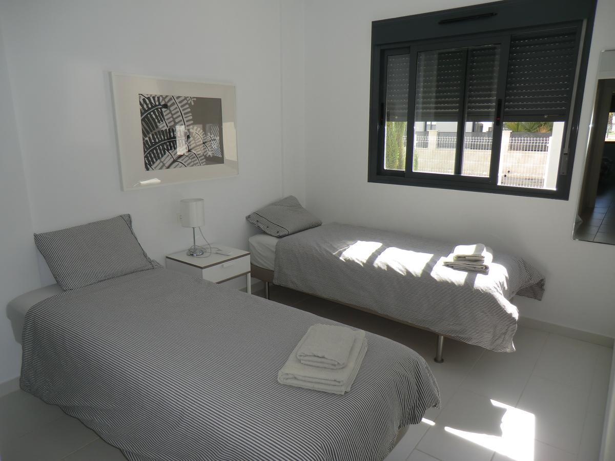 Casas Holiday - Oasis Beach Orihuela Dış mekan fotoğraf